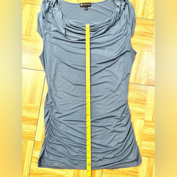 💰SALE 2 SHIRT BUNDLE Valerie Bertinelli (teal) & Rue 21 (cream) - Picture 3 of 12